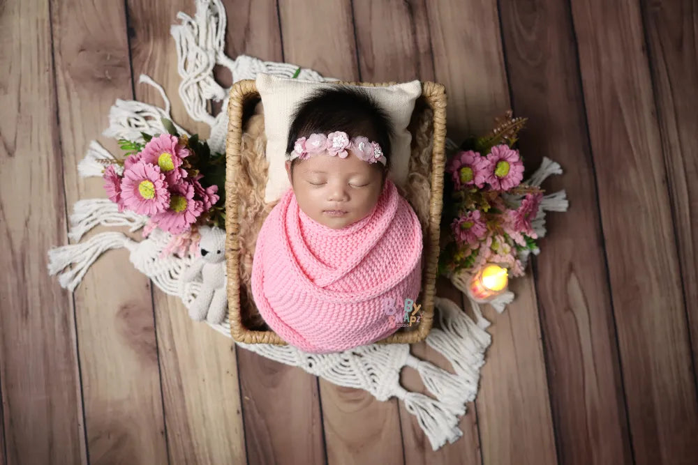 ⭐ Standard (Themed-Newborn Session)
