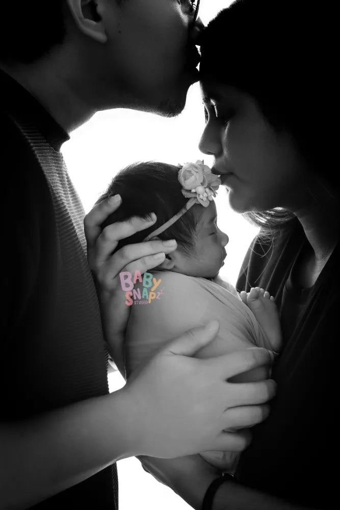 Family Session with Baby (Immediate Family) ADD-ON