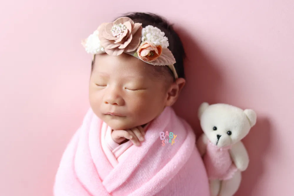 Elite (Themed-Newborn Session)