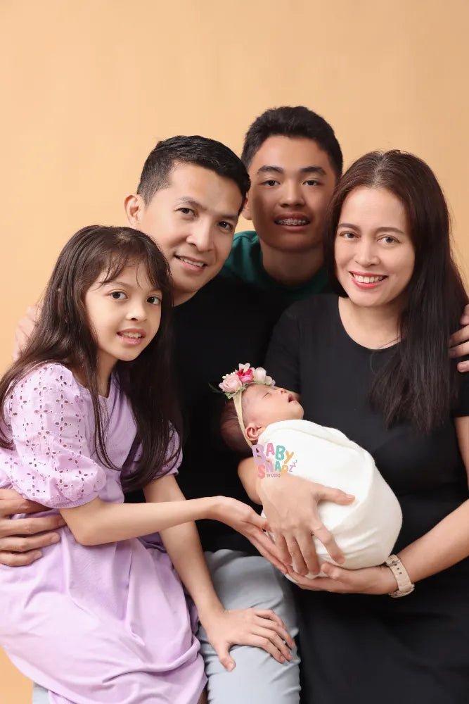 Family Session with Baby (Immediate Family) ADD-ON