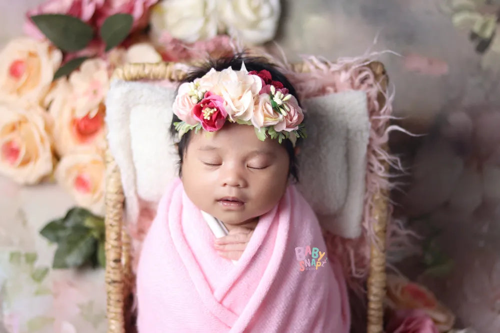 Mini Session (Newborn Session) - Solo Baby